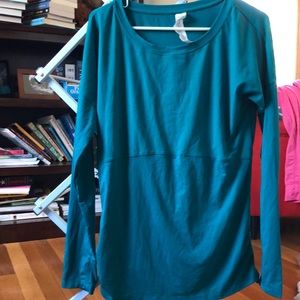 Fabletics long sleeve work out top